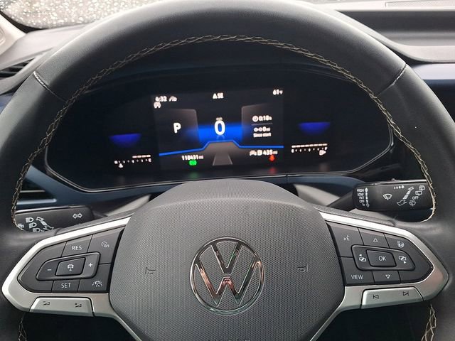 Used 2022 Volkswagen Taos SE AWD/4WD image 18