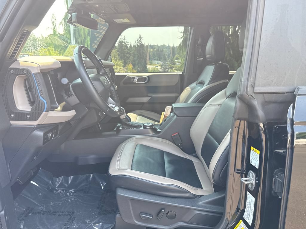 Certified 2023 Ford Bronco Wildtrak AWD/4WD image 5