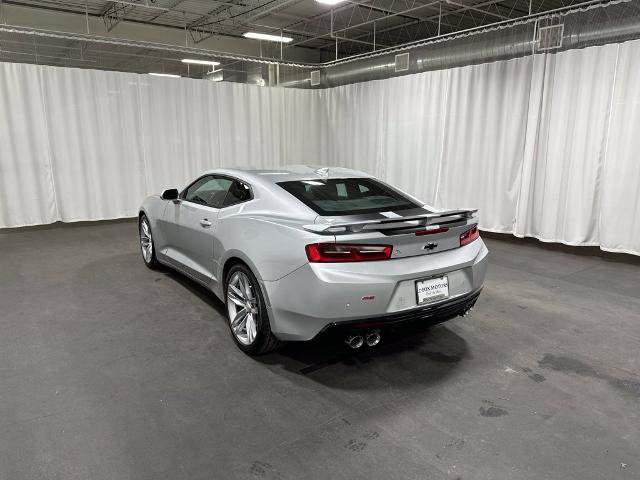 Used 2018 Chevrolet Camaro SS RWD image 7