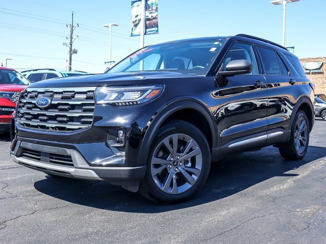 Certified 2025 Ford Explorer Active w/ Active Comfort Package