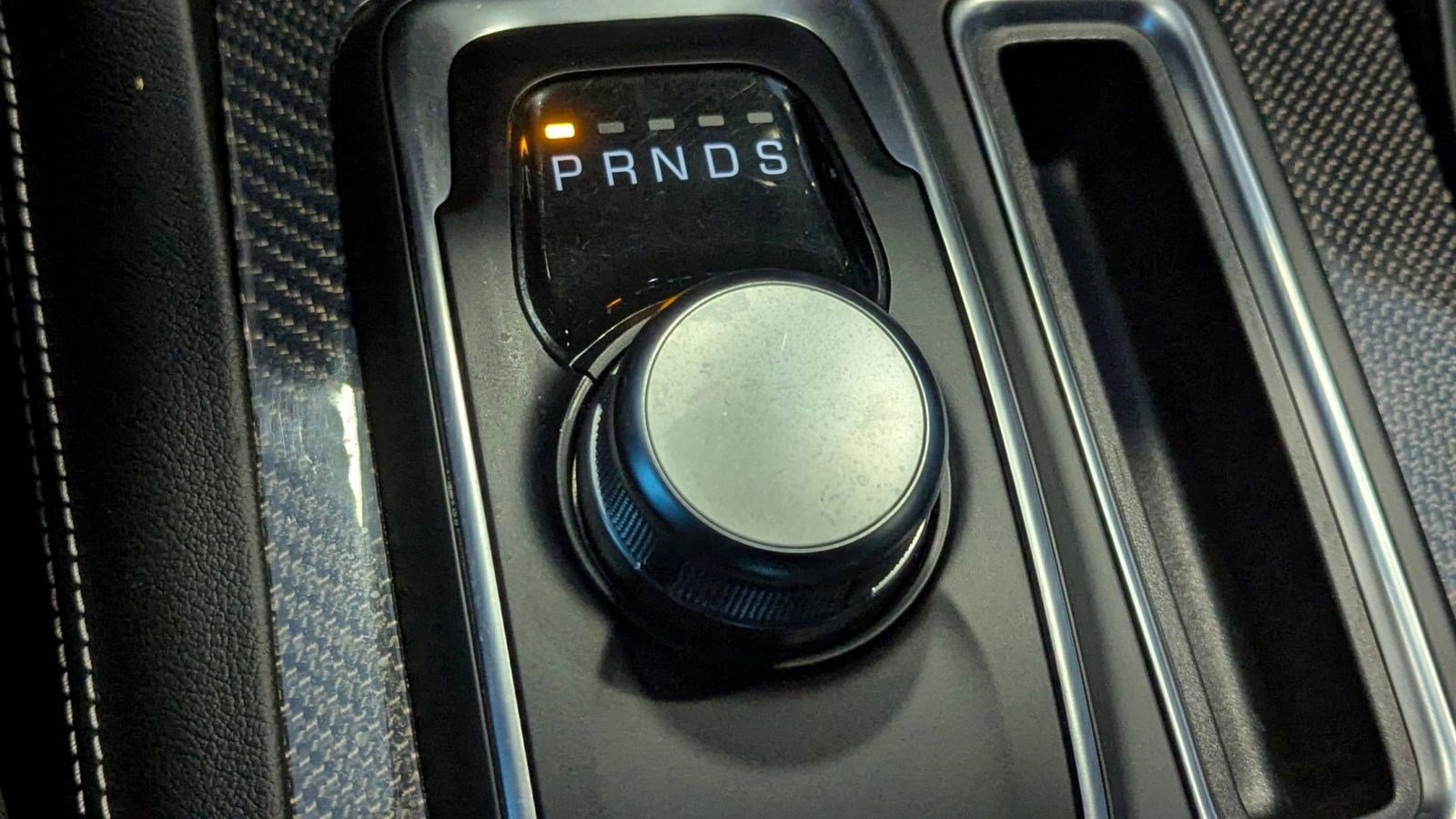 Used 2023 Chrysler 300 C image 17