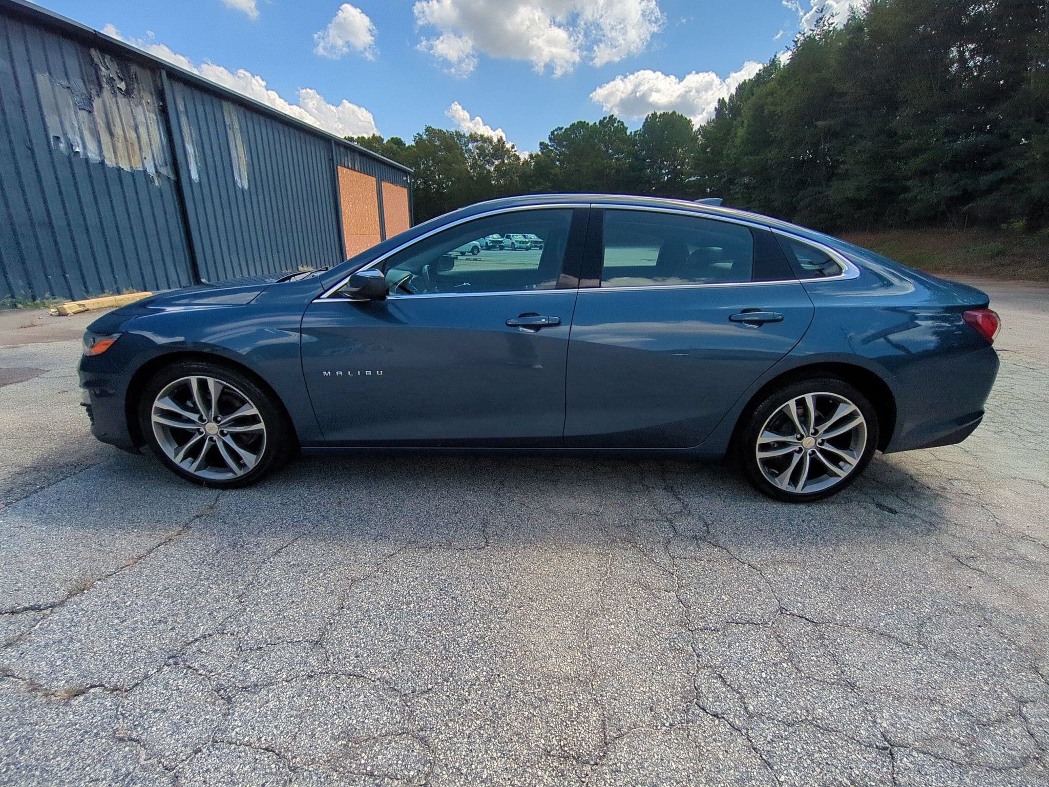 Used 2024 Chevrolet Malibu LT FWD image 10