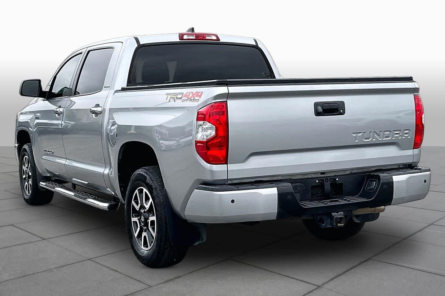 Used 2020 Toyota Tundra Limited w/ Limited Premium Package AWD/4WD image 11