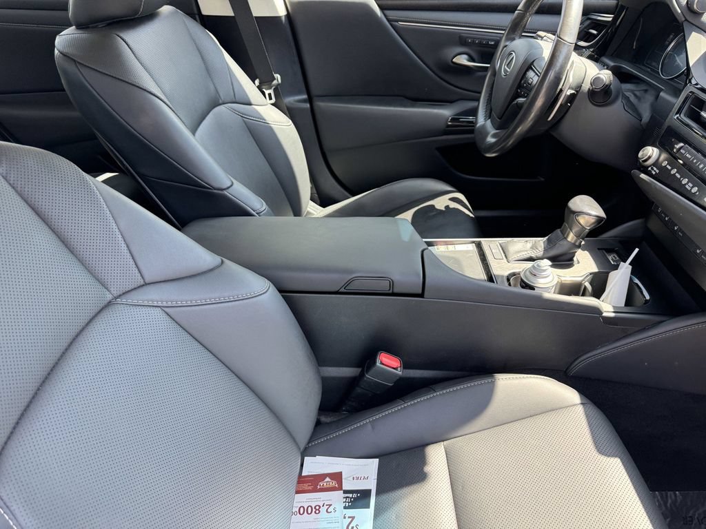 Used 2023 Lexus ES 250 w/ Premium Package AWD/4WD image 8