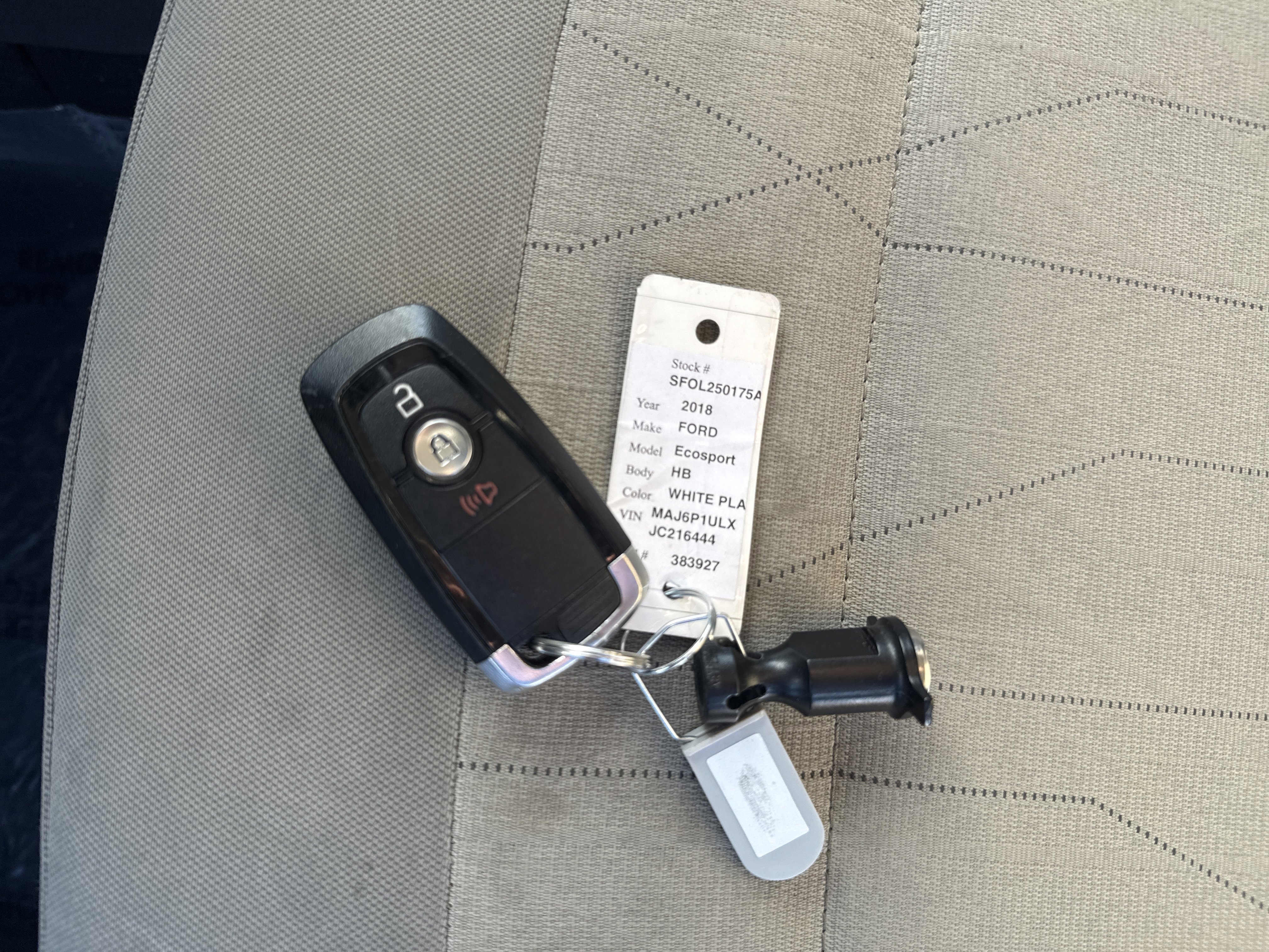 Certified 2018 Ford EcoSport SE w/ SE Cold Weather Package image 29