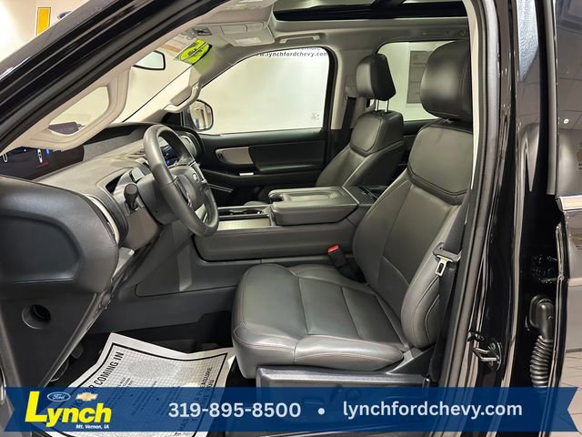Certified 2025 Ford Expedition Max Active AWD/4WD image 7