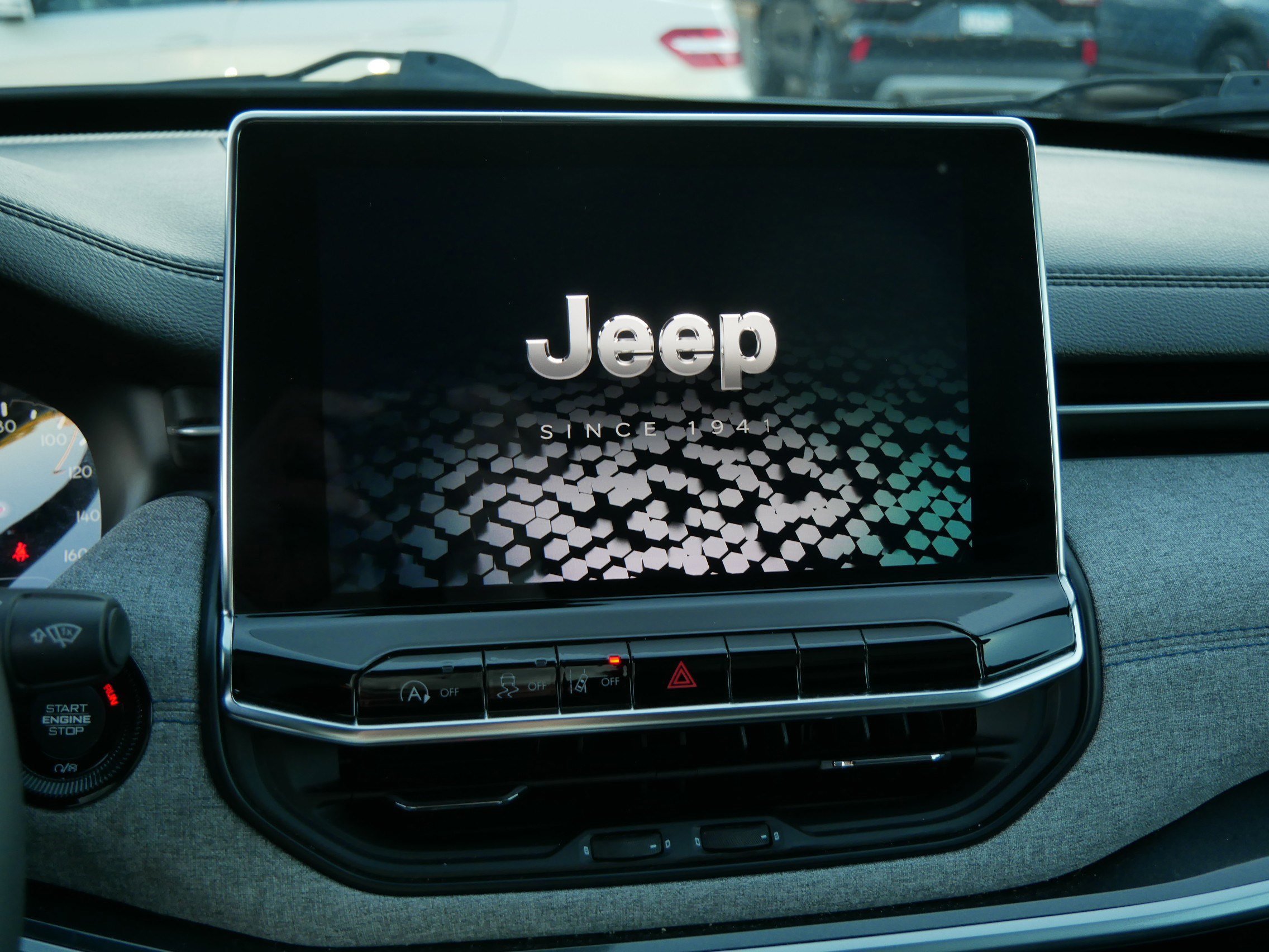 Used 2024 Jeep Compass Latitude image 22