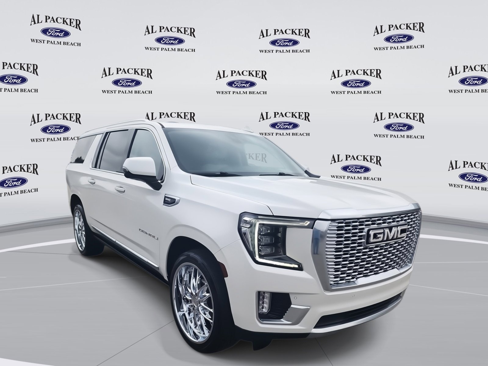 Used 2022 GMC Yukon XL Denali image 7