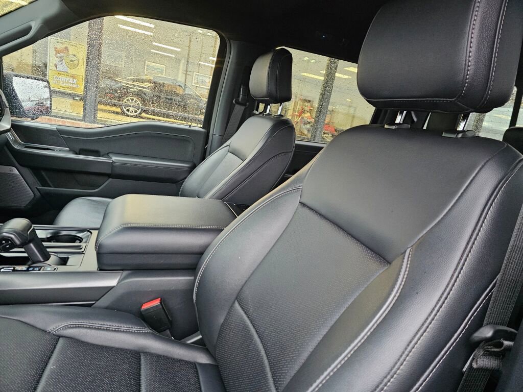 Certified 2025 Ford F150 Lariat image 18