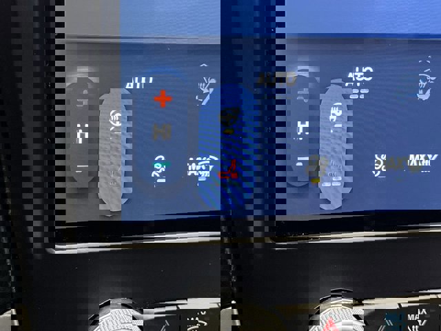 Certified 2022 Ford Edge ST-Line image 28