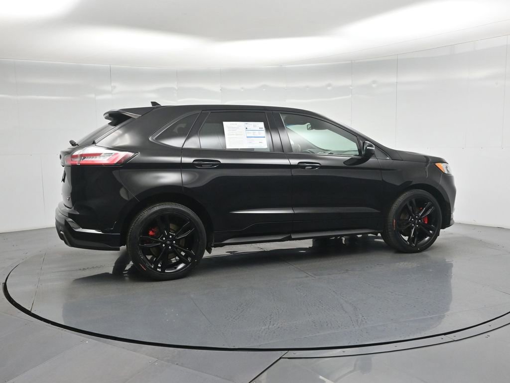 Certified 2019 Ford Edge ST w/ Equipment Group 401A image 14