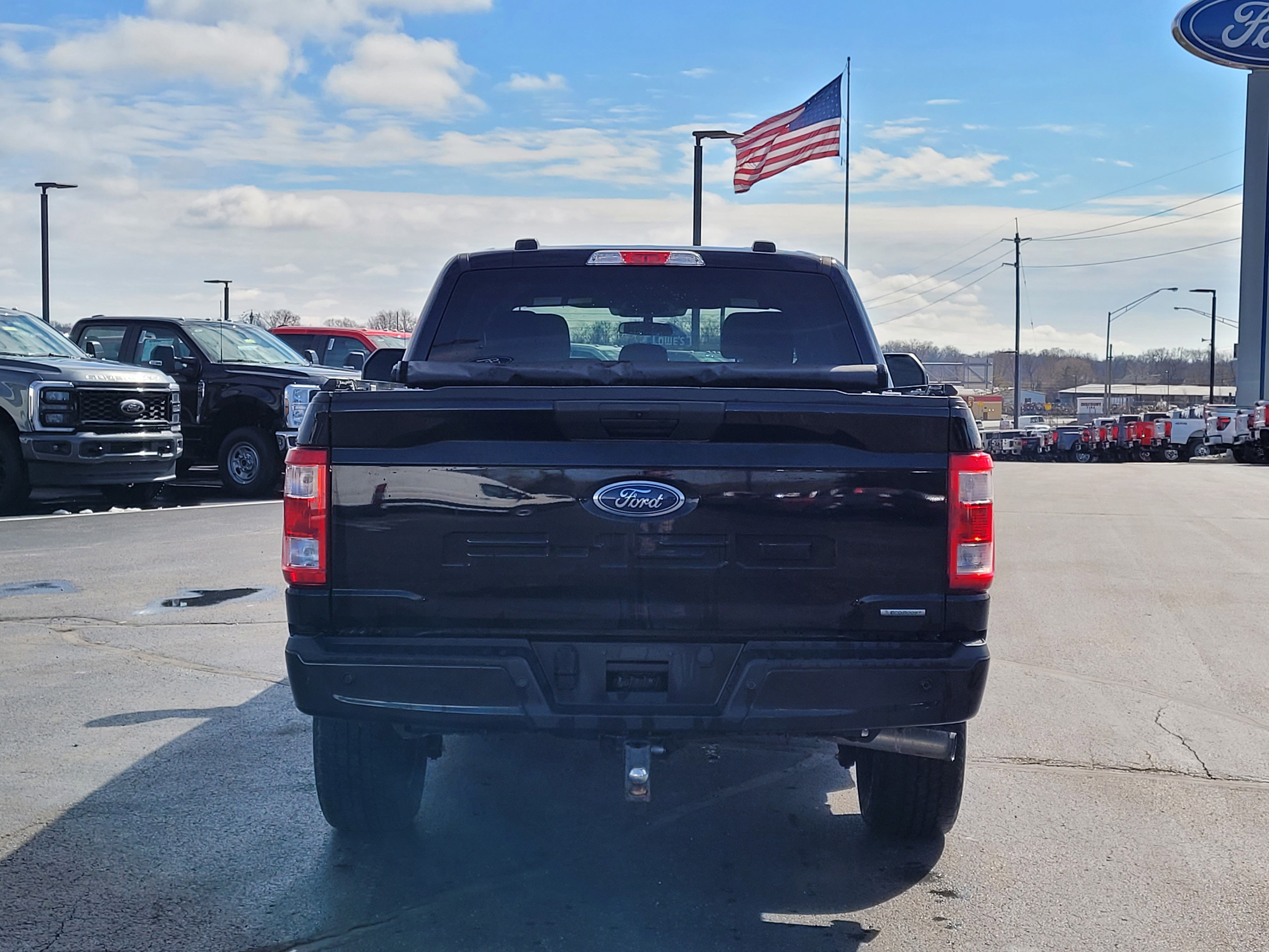 Certified 2022 Ford F150 XL w/ STX Appearance Package image 4