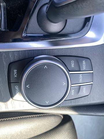 Used 2022 BMW 530i w/ Convenience Package image 24