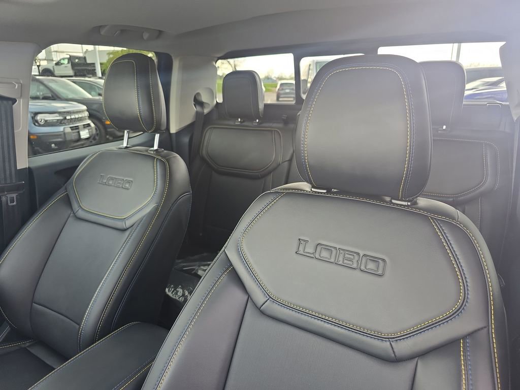 Certified 2025 Ford Maverick Lobo AWD/4WD image 21