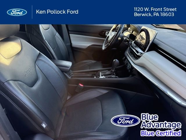 Used 2022 Jeep Compass Limited image 30