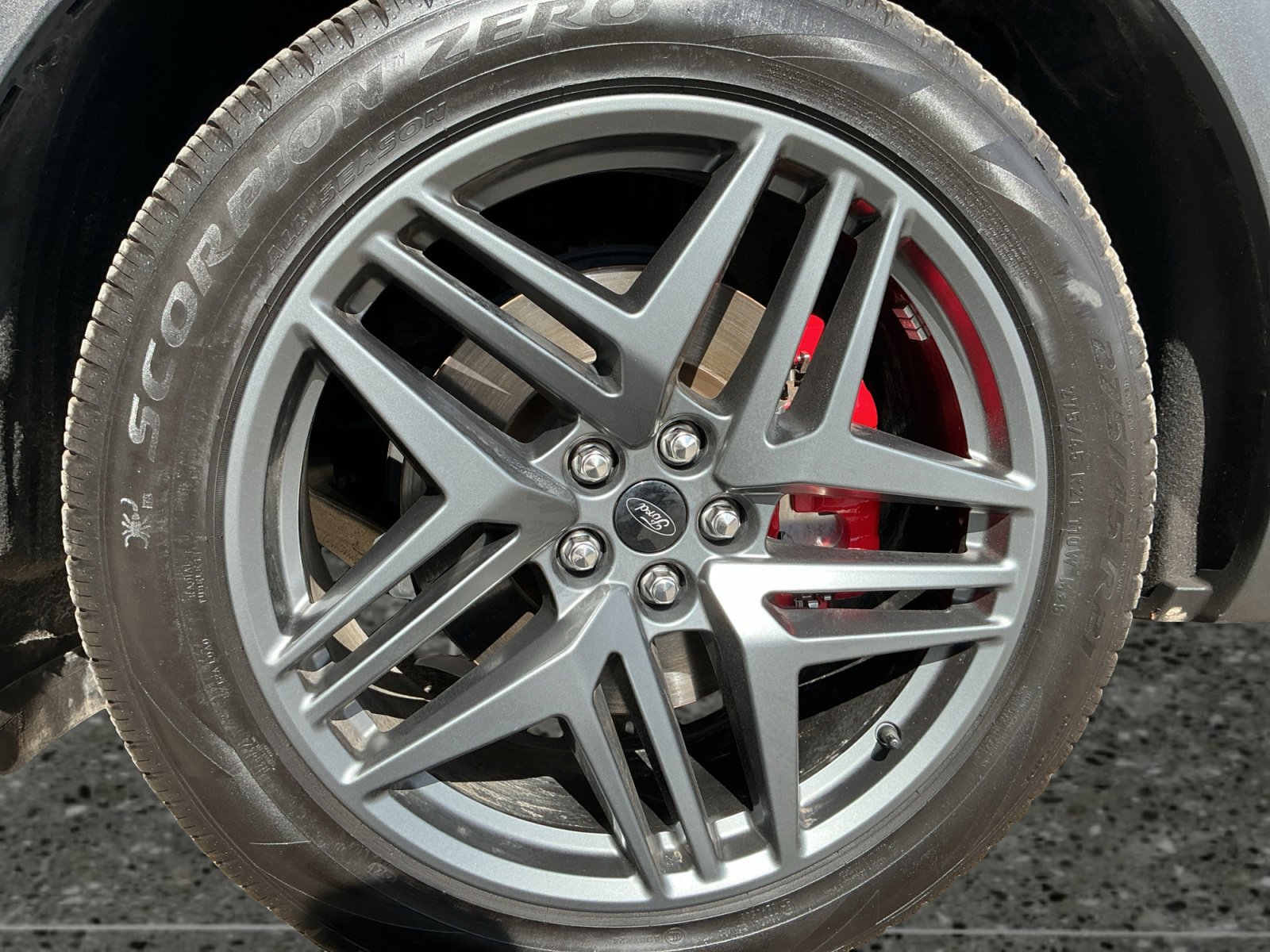 Certified 2025 Ford Explorer ST image 14