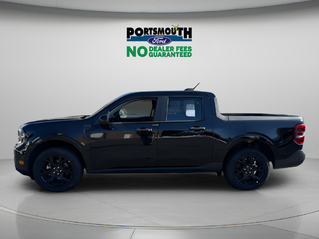 Certified 2025 Ford Maverick XLT w/ XLT Luxury Package AWD/4WD image 2