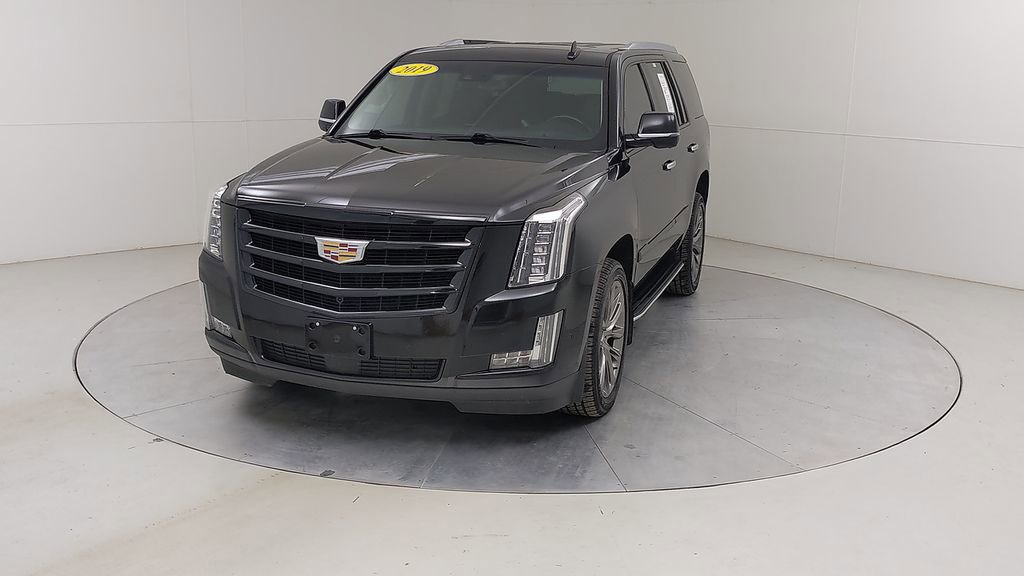 Used 2019 Cadillac Escalade Premium Luxury w/ Escalade Sport Edition AWD/4WD image 10