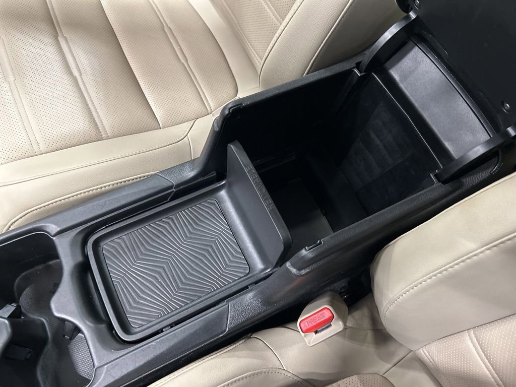 Used 2018 Honda CR-V Touring image 25