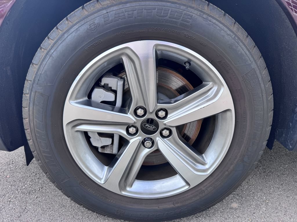 Certified 2024 Ford Edge SEL w/ Convenience Package AWD/4WD image 9