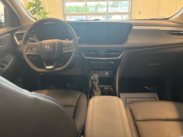Used 2025 Buick Encore GX Sport Touring FWD image 8