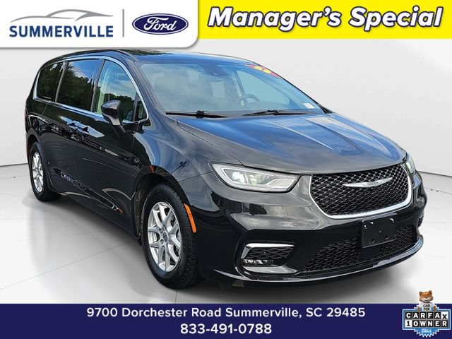 Used 2023 Chrysler Pacifica Touring-L