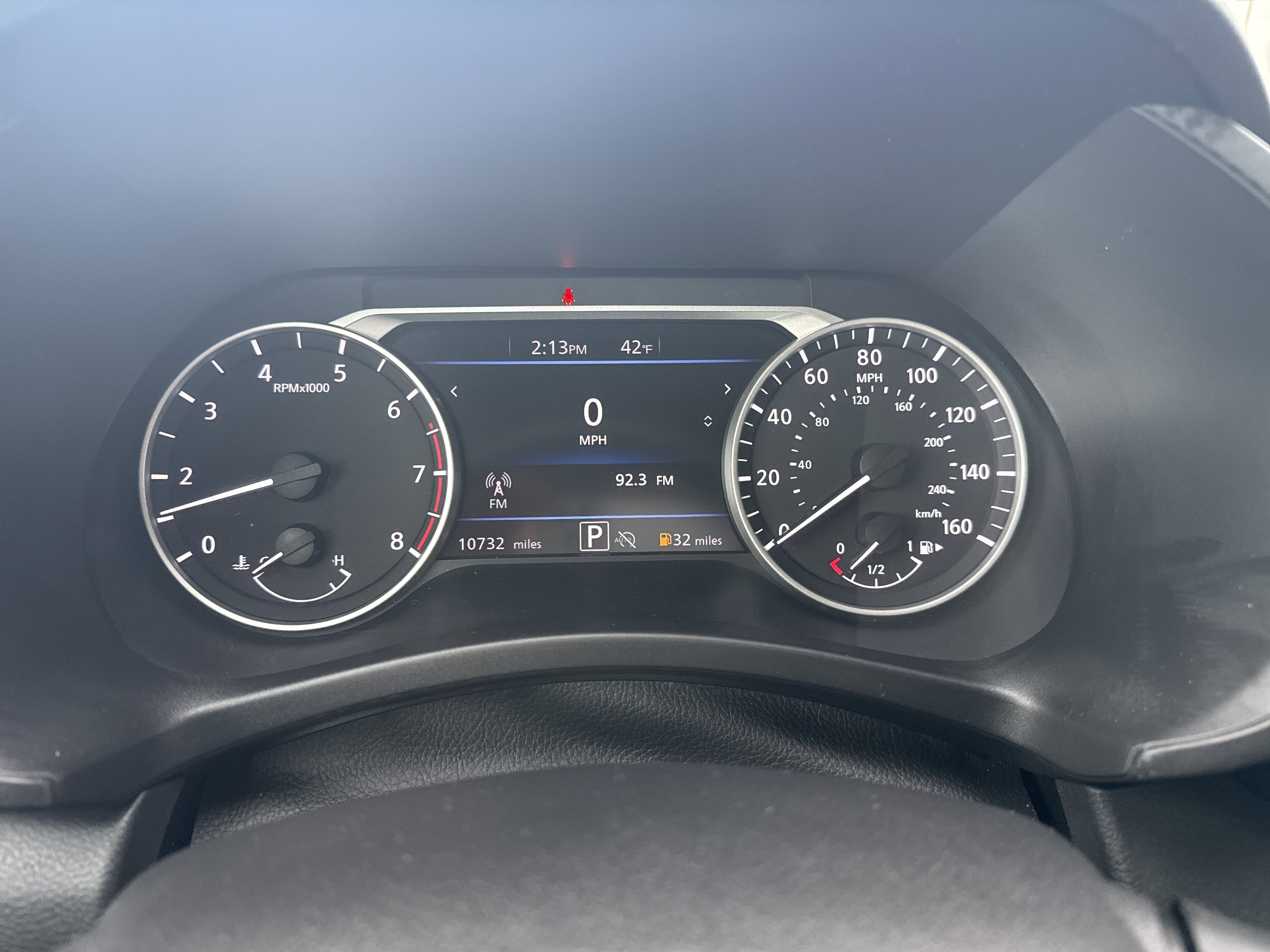 Used 2025 Nissan Sentra SV image 16