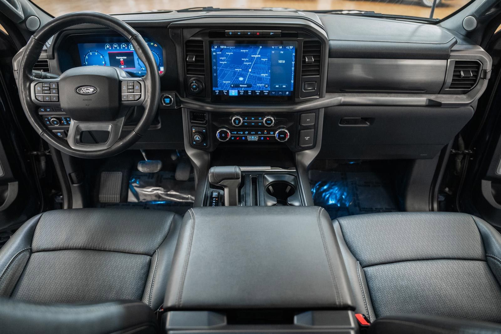 Certified 2024 Ford F150 Lariat w/ Equipment Group 502A High image 29