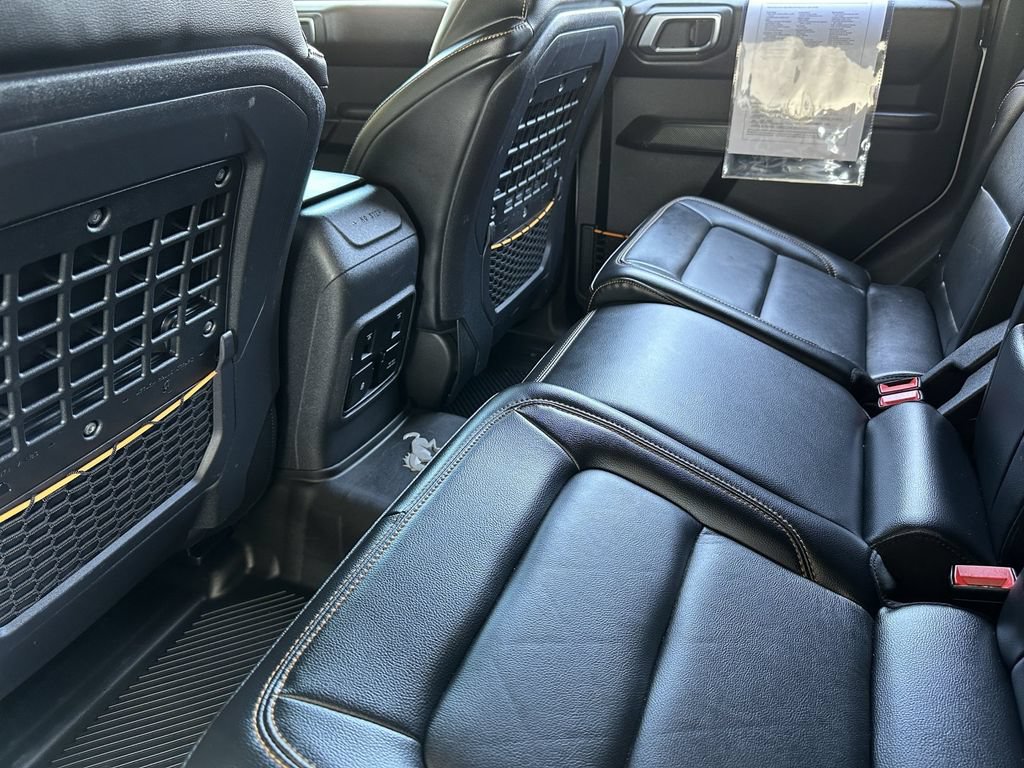 Certified 2024 Ford Bronco Badlands AWD/4WD image 11