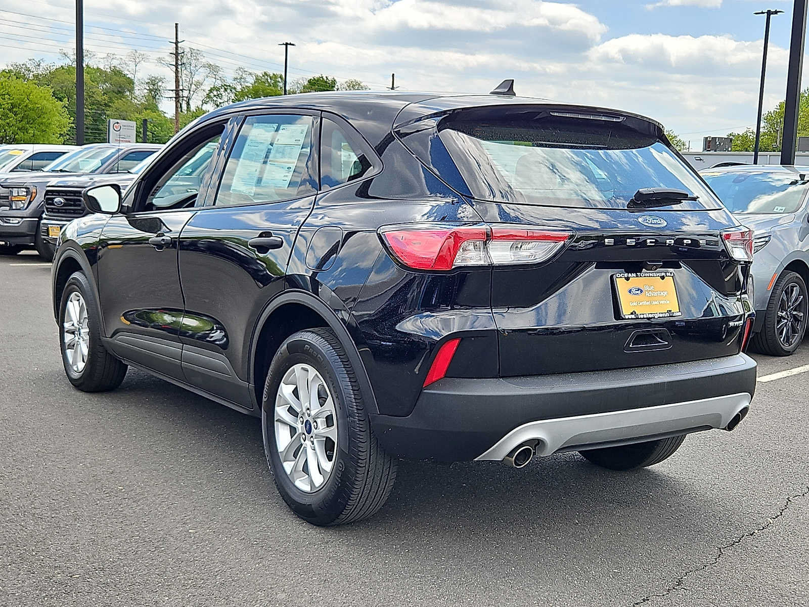 Certified 2022 Ford Escape S AWD/4WD image 5