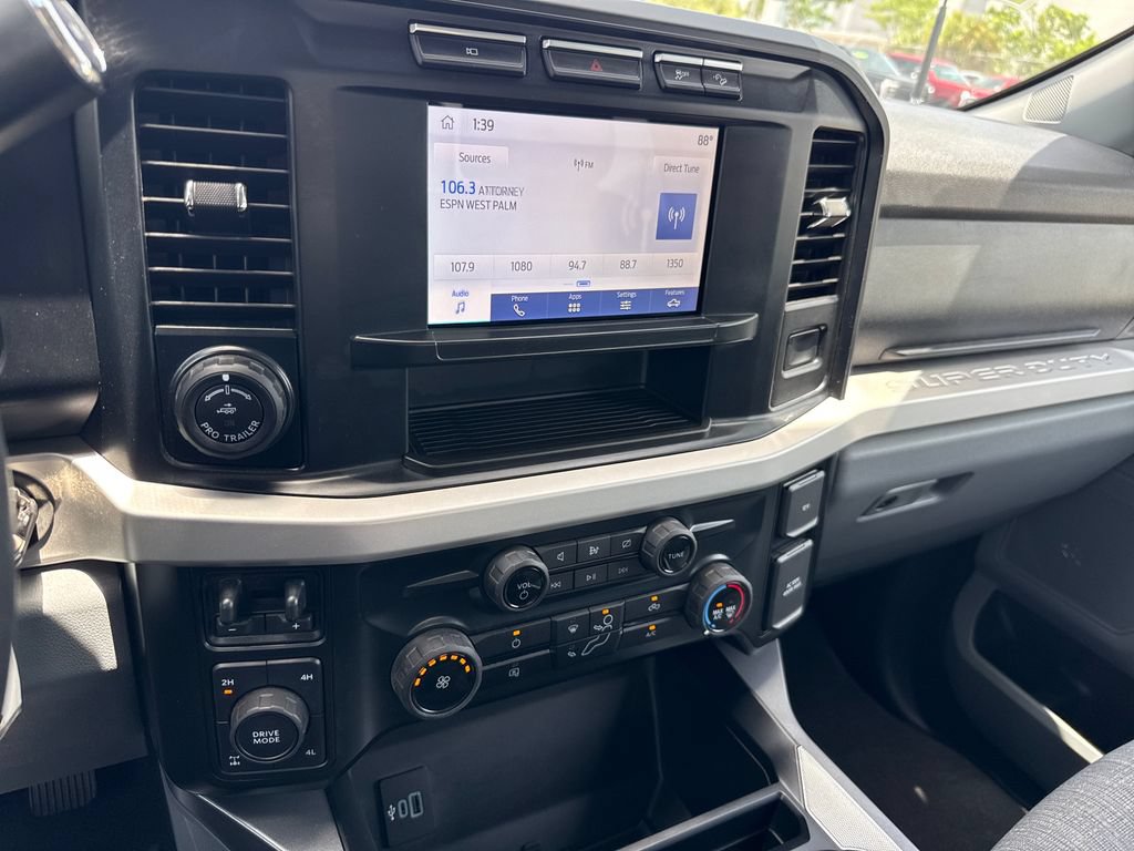 Certified 2023 Ford F250 XLT w/ 360-Degree Camera Package AWD/4WD image 18