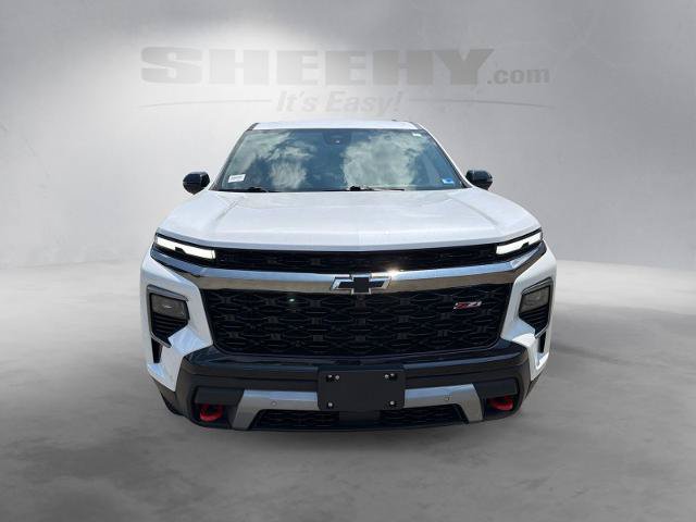 Used 2025 Chevrolet Traverse Z71 w/ Enhanced Driving Package AWD/4WD image 17