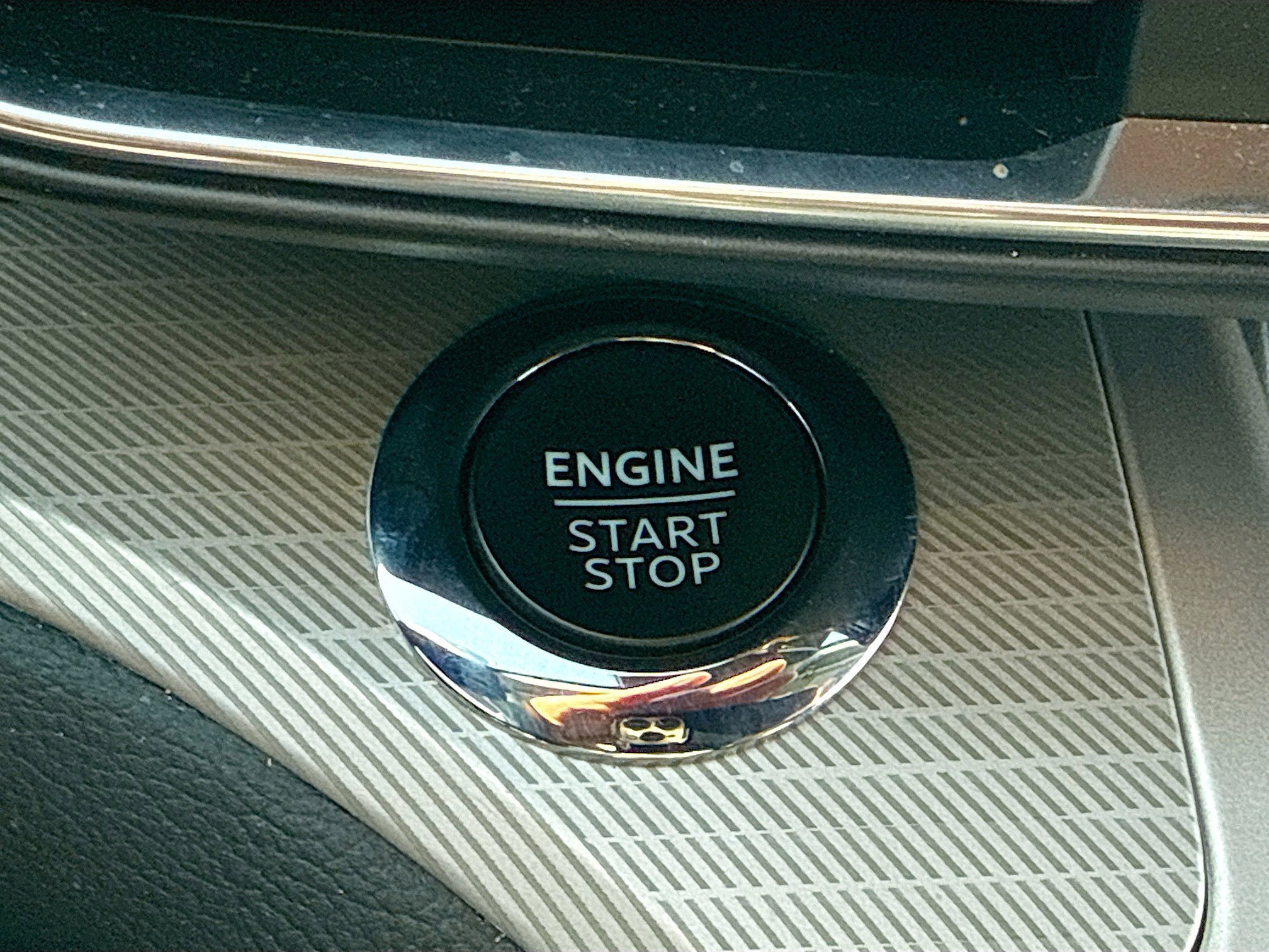 Certified 2023 Ford Explorer XLT w/ Equipment Group 202A image 12