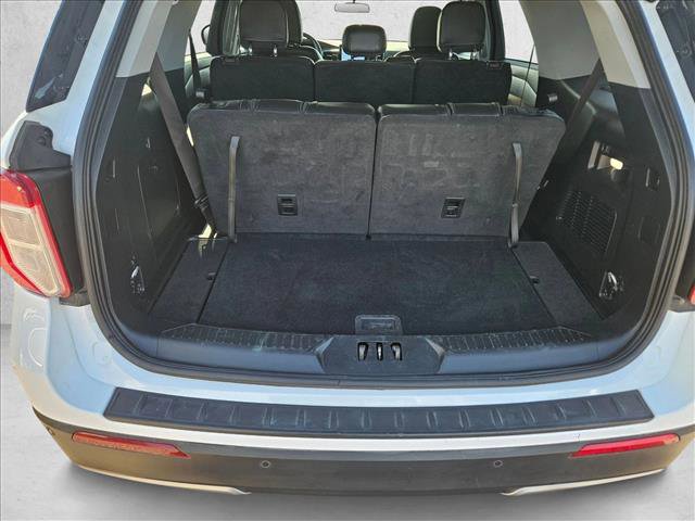 Certified 2023 Ford Explorer XLT w/ Equipment Group 202A RWD image 6
