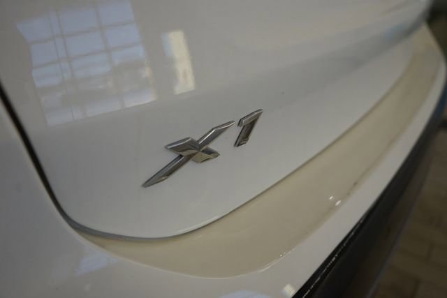 Used 2018 BMW X1 xDrive28i image 13