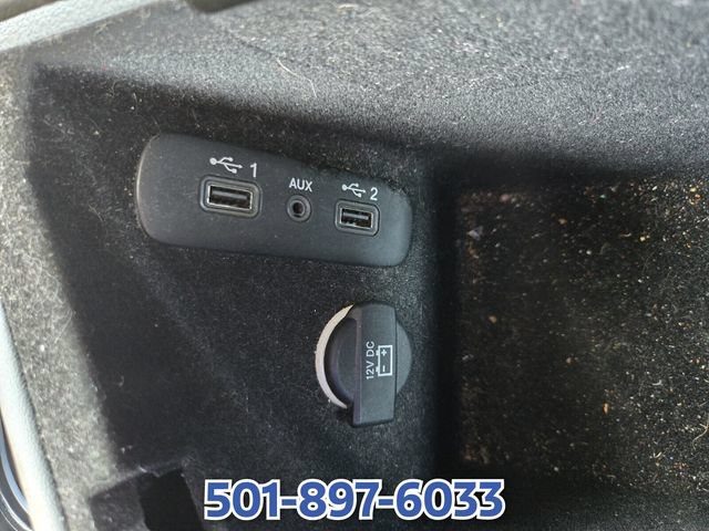 Used 2019 Dodge Challenger SXT w/ Blacktop Package RWD image 32