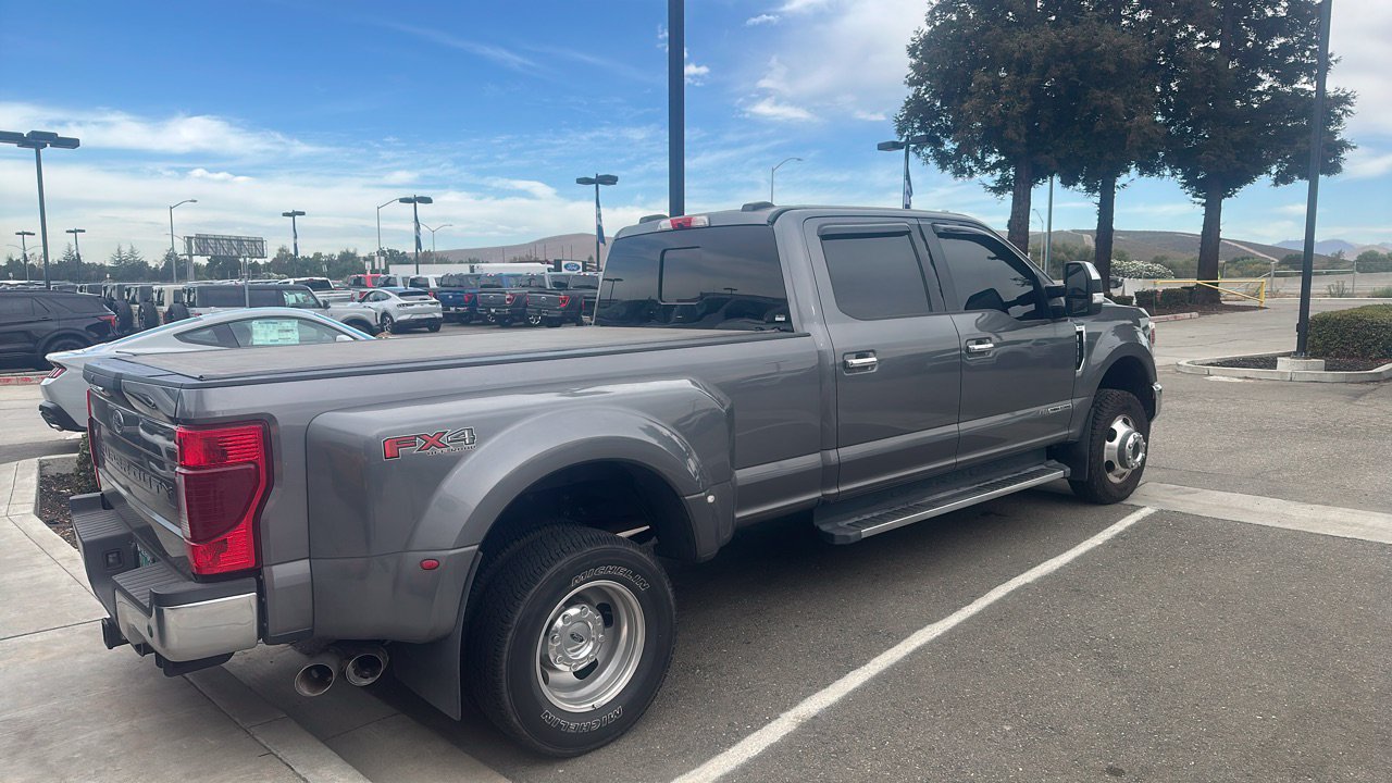 Certified 2021 Ford F350 XLT w/ XLT Premium Package AWD/4WD image 2