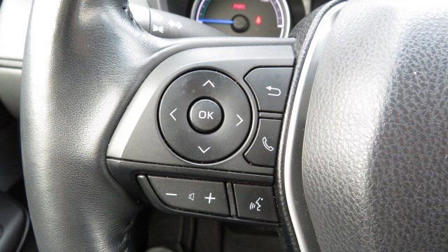 Used 2022 Toyota Venza LE image 22