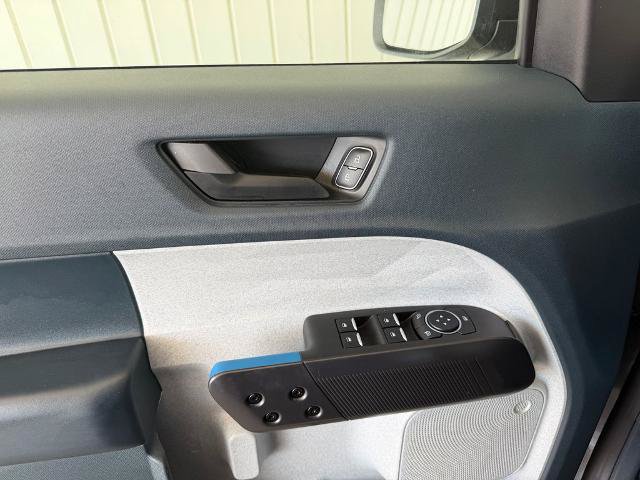 Certified 2025 Ford Maverick XLT w/ XLT Luxury Package FWD image 21