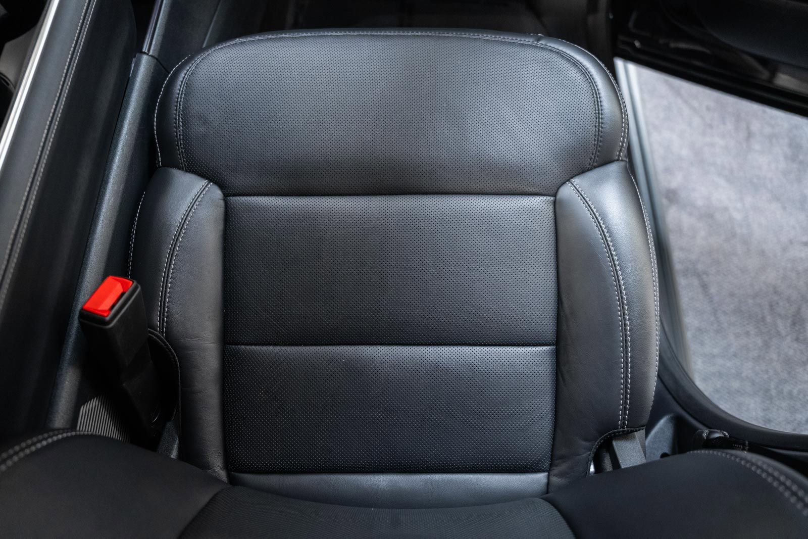 Certified 2025 Ford Expedition Max Platinum image 42