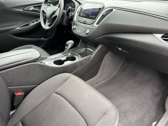 Used 2023 Chevrolet Malibu LT image 14