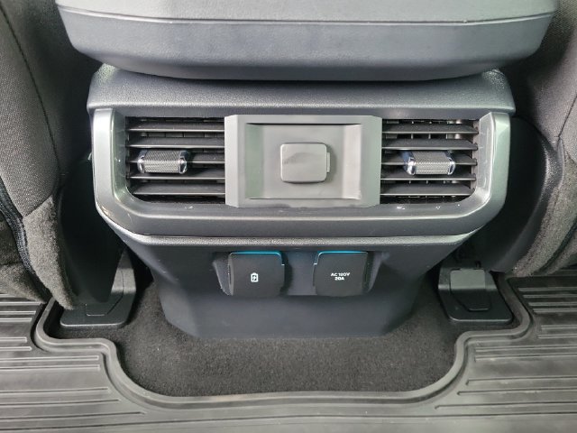 Certified 2023 Ford F150 XLT w/ Equipment Group 302A High AWD/4WD image 27