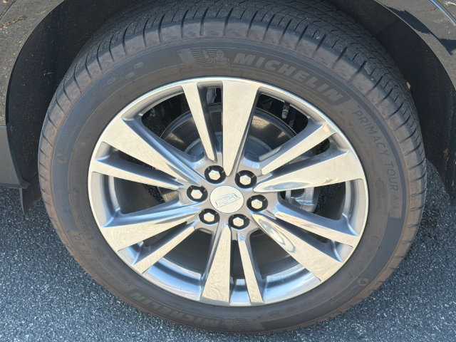 Used 2024 Cadillac XT5 Premium Luxury w/ Technology Package FWD image 21