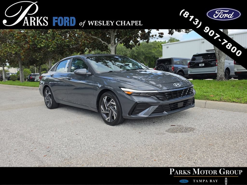 Used 2025 Hyundai Elantra SEL