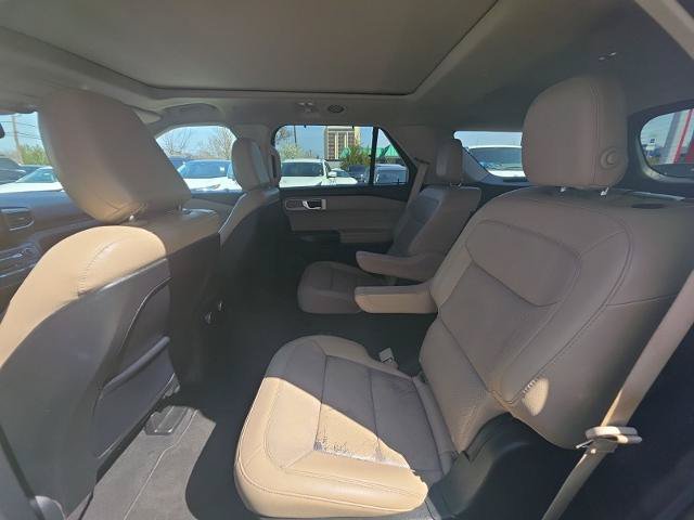 Certified 2020 Ford Explorer Limited w/ Hybrid Equipment Group 310A AWD/4WD image 6