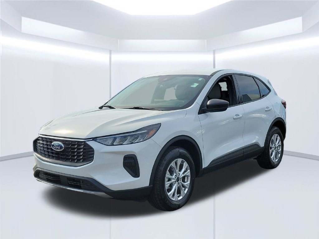 Certified 2026 Ford Escape Active w/ Cold Weather Package AWD/4WD image 9