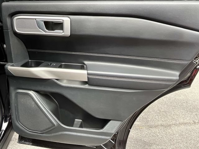 Certified 2023 Ford Explorer Limited w/ Equipment Group 301A RWD image 26
