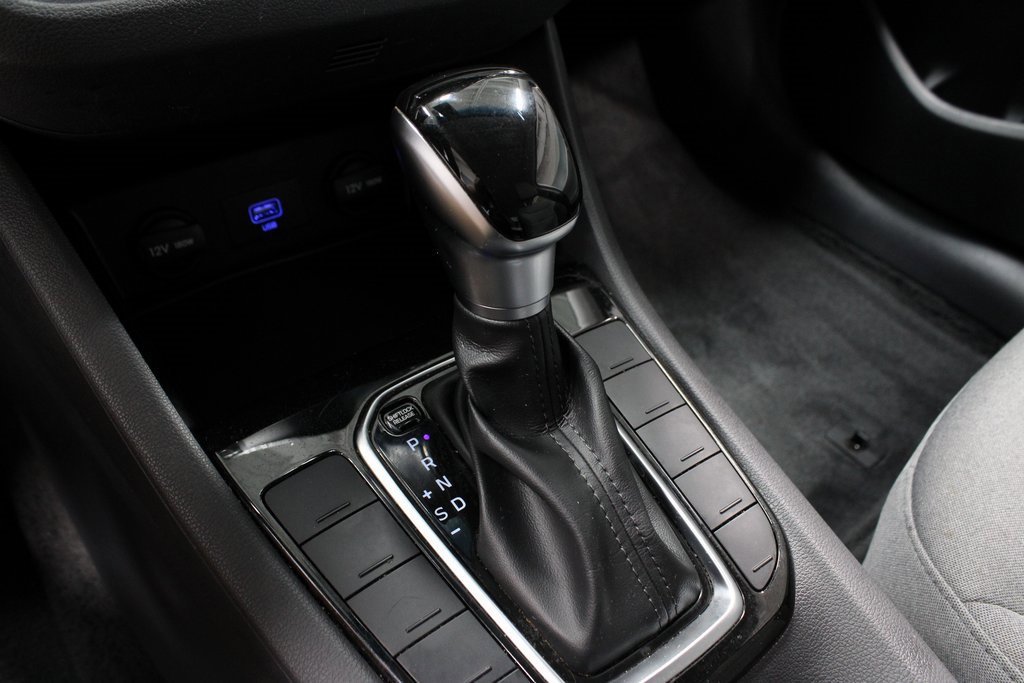 Used 2020 Hyundai Ioniq Blue image 32