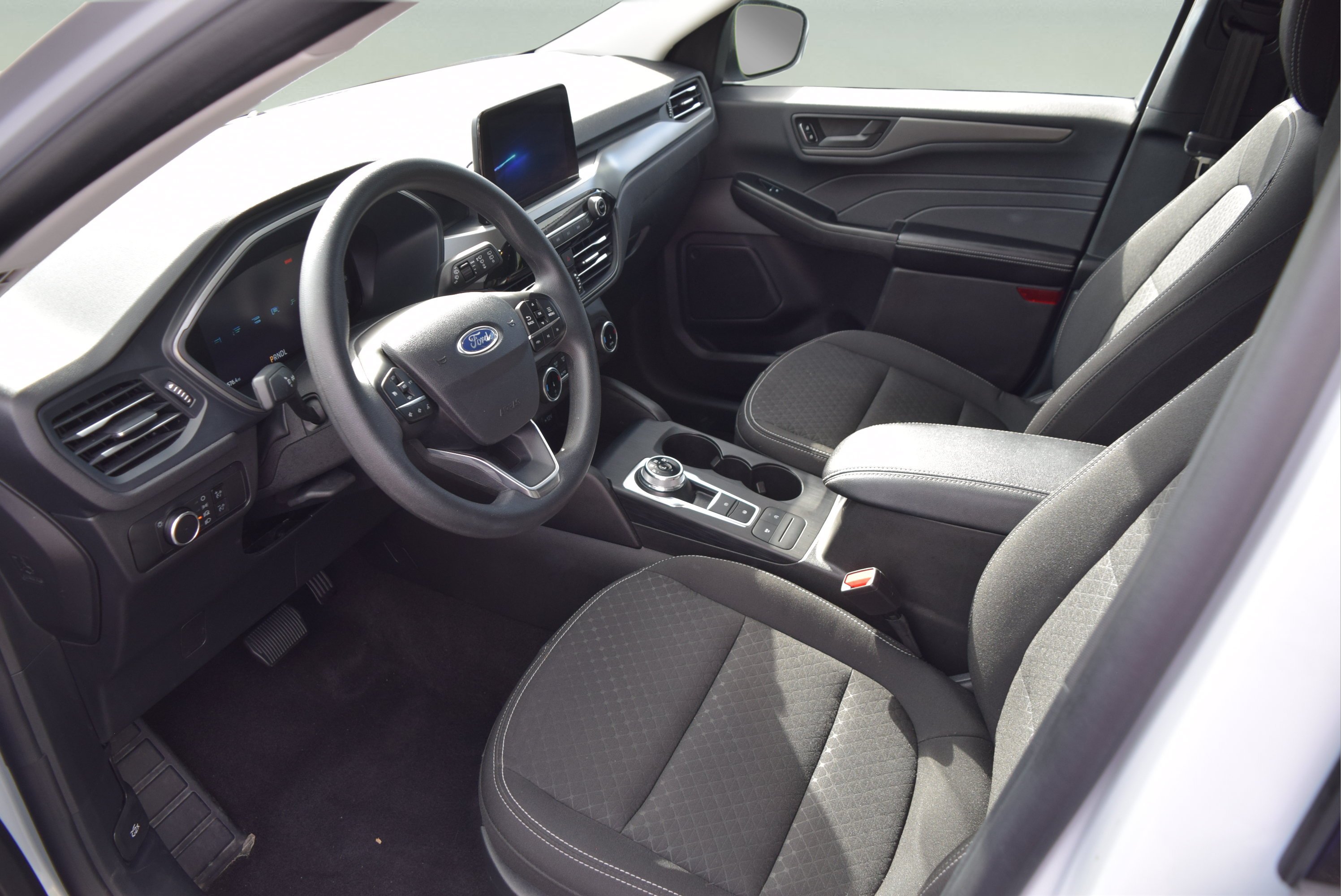 Certified 2025 Ford Escape Active AWD/4WD image 9