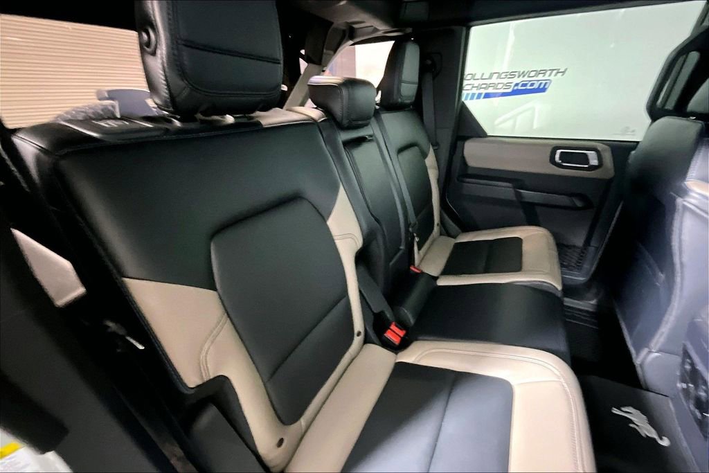 Certified 2024 Ford Bronco Wildtrak AWD/4WD image 22